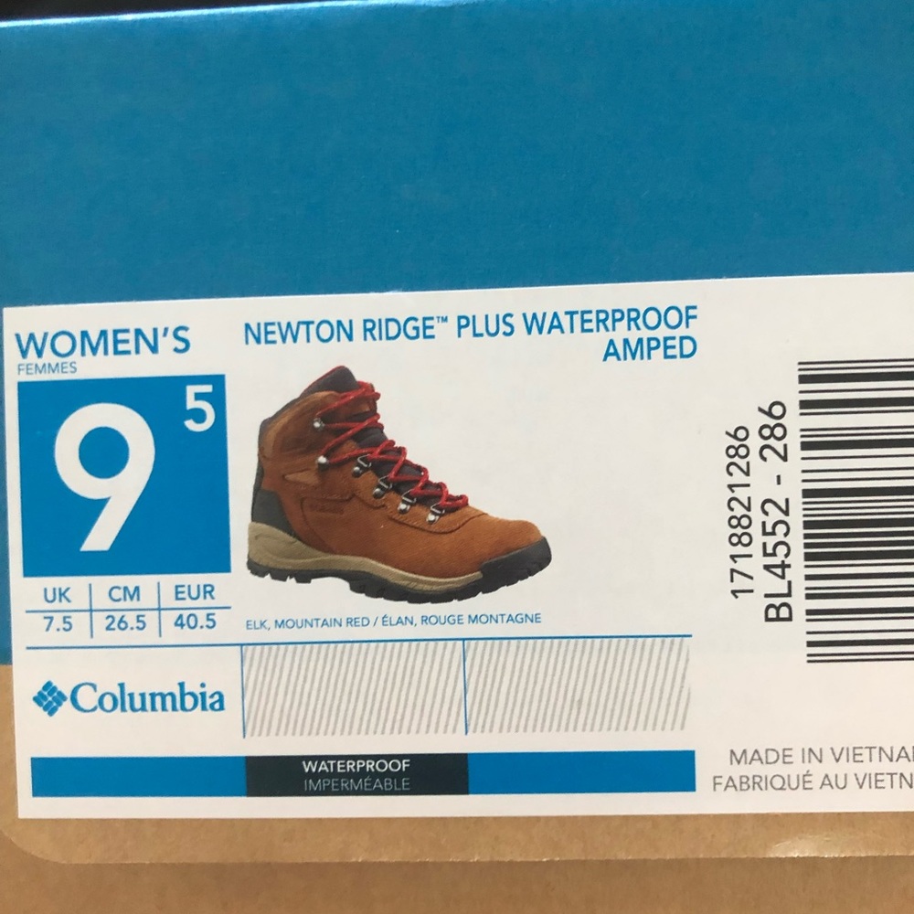 Columbia hiking boots